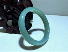 和田玉手镯和田玉青玉晴水料手镯内径58.5mm扁条时尚款