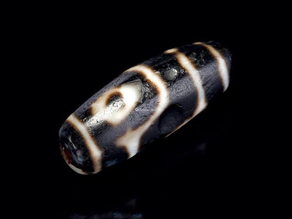 八眼天珠项链：藏传精品 宗教至宝