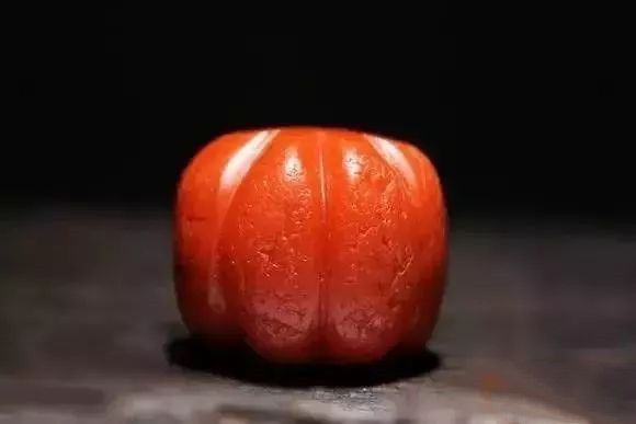 南红玛瑙珠子的几种类型