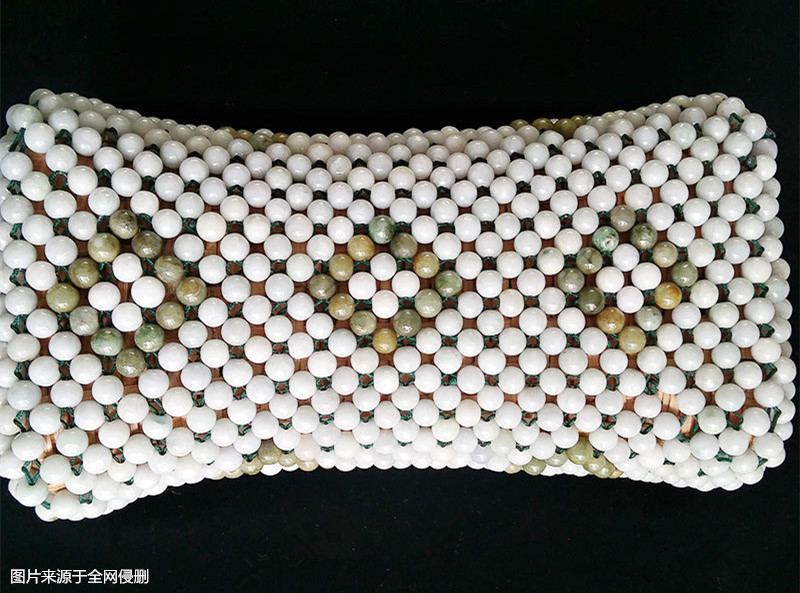 翡翠饰品的作用与功效