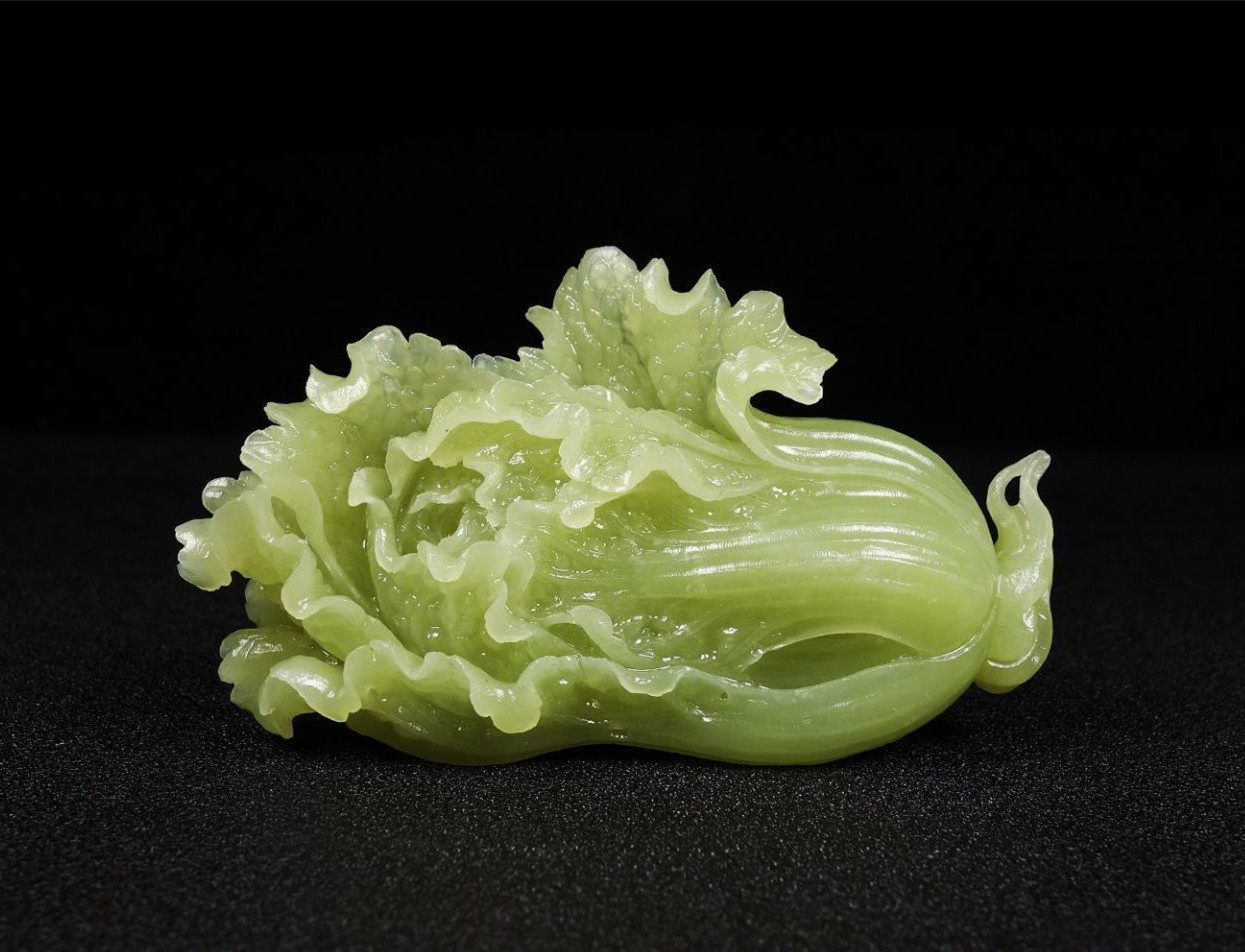 翡翠白菜摆件的寓意和摆放方法