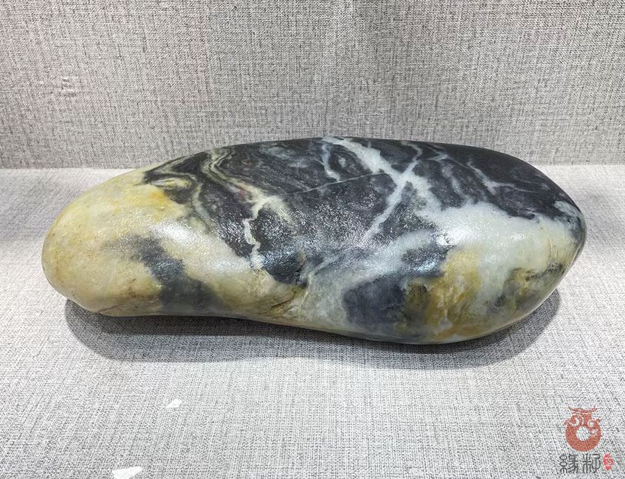 如何识别和田玉籽料